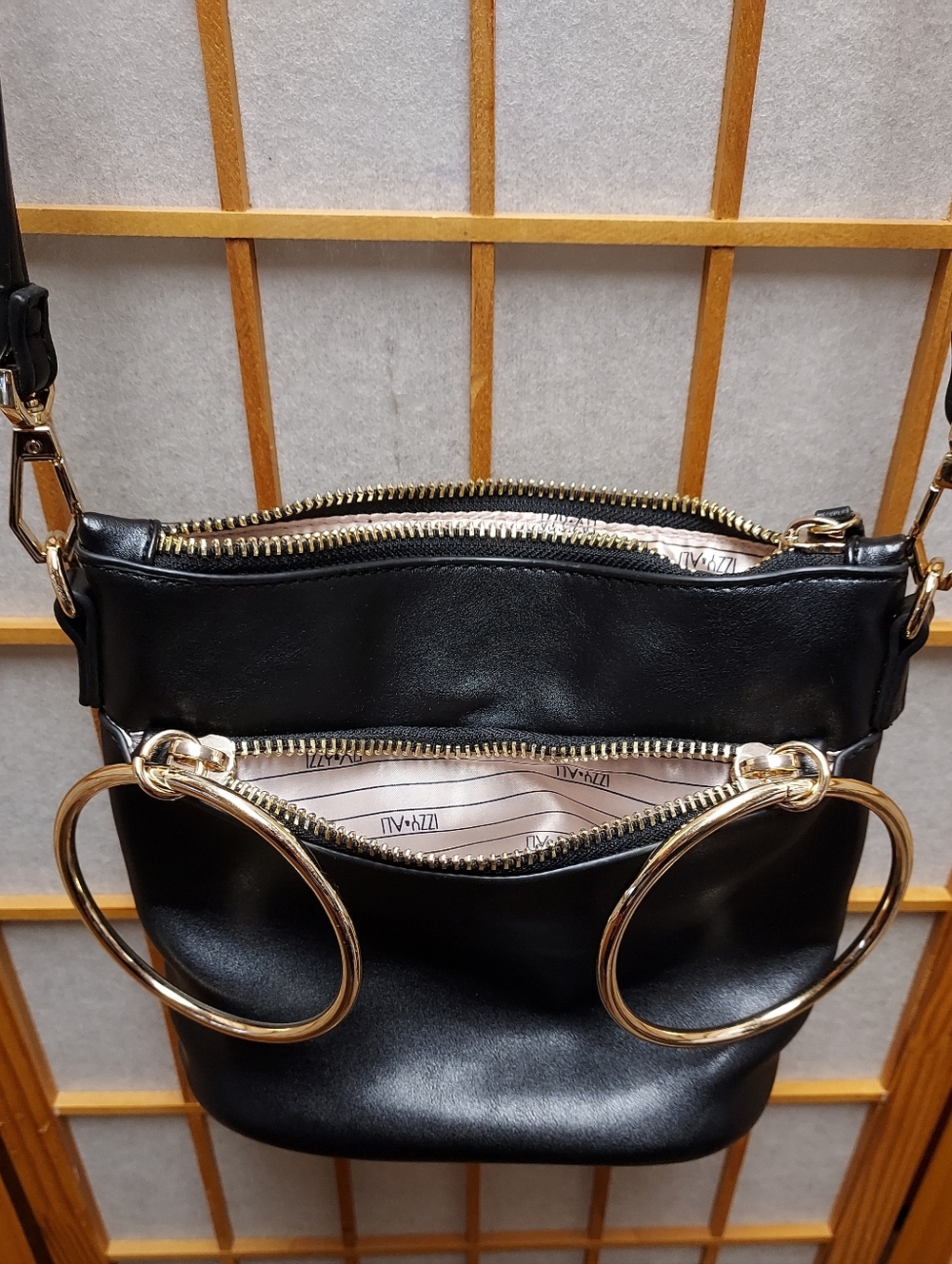 🖤 FOXBLOOD IZZY & ALI Ring Bucket crossbody clutch Vegan removable straps Purse - Picture 4 of 8